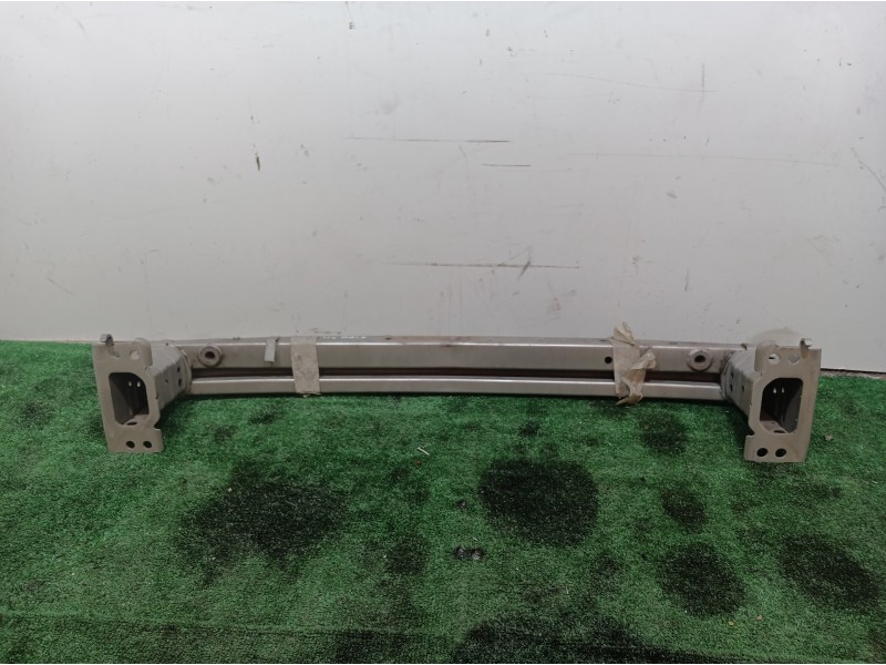 Recambio de refuerzo paragolpes delantero para toyota auris luna+ referencia OEM IAM   