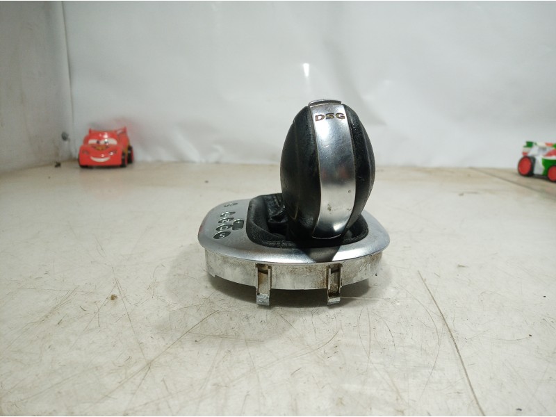 Recambio de pomo palanca cambio para volkswagen touran (1t1) referencia OEM IAM 1T1713203Q 1T1713203Q 1T1713203 Recambio de pomo palanca cambio para volkswagen touran (1t1) referencia OEM IAM 1T1713203Q 1T1713203Q 1T1713203
