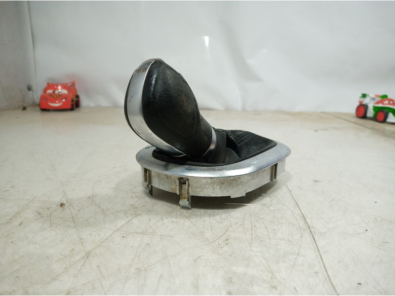 Recambio de pomo palanca cambio para volkswagen touran (1t1) referencia OEM IAM 1T1713203Q 1T1713203Q 1T1713203 Recambio de pomo palanca cambio para volkswagen touran (1t1) referencia OEM IAM 1T1713203Q 1T1713203Q 1T1713203