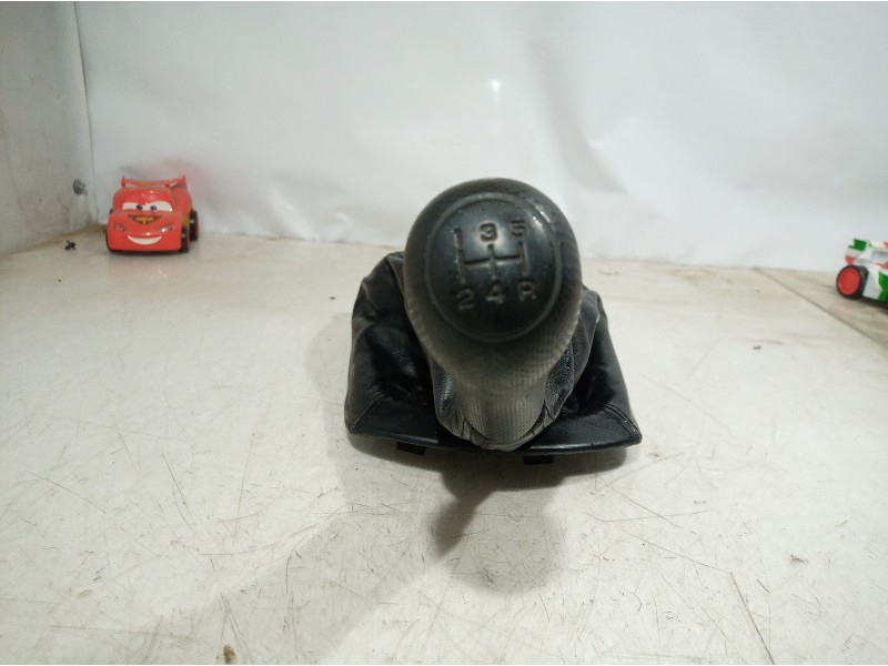 Recambio de pomo palanca cambio para jeep cherokee (kj) 2.5 crd básico referencia OEM IAM   