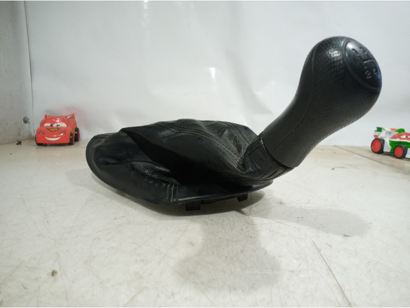 Recambio de pomo palanca cambio para jeep cherokee (kj) 2.5 crd básico referencia OEM IAM   