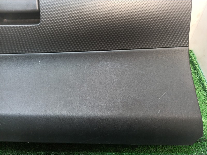 Recambio de guantera para toyota auris luna+ referencia OEM IAM 5555202130 5555202130 5555202130