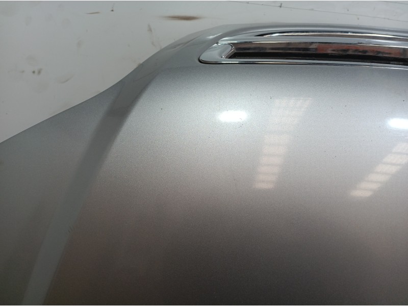 Recambio de capot para opel zafira a design edition referencia OEM IAM   