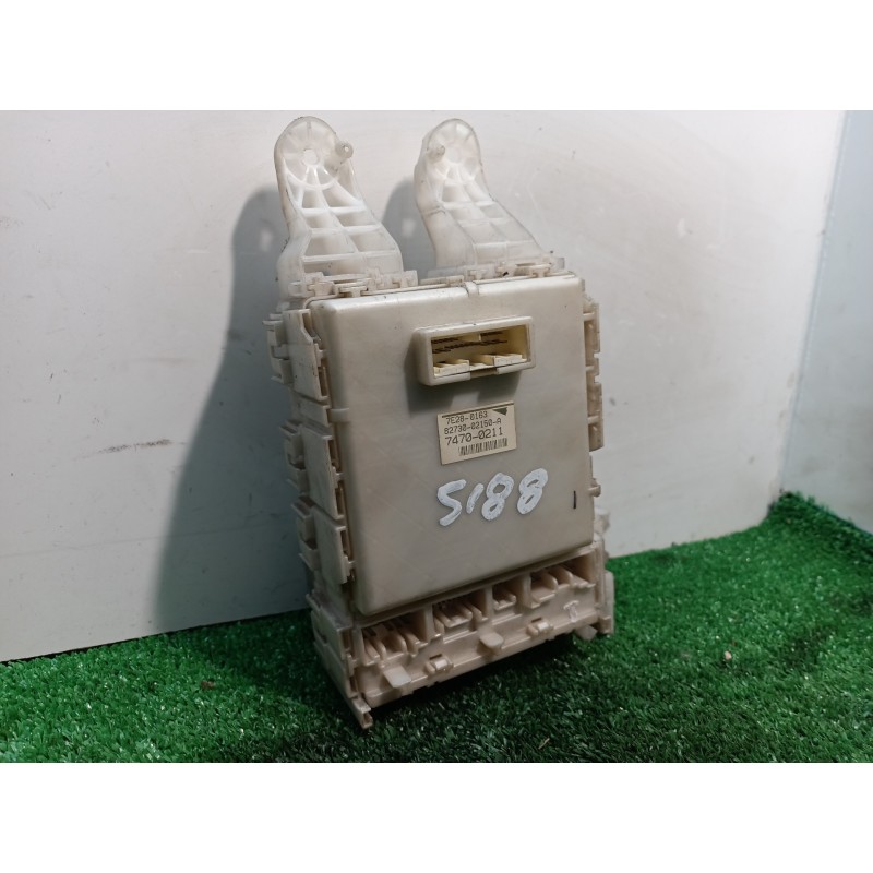 Recambio de caja reles / fusibles para fiat panda (169) 1.2 8v alessi referencia OEM IAM 8273002150A 8273002150A 74700211