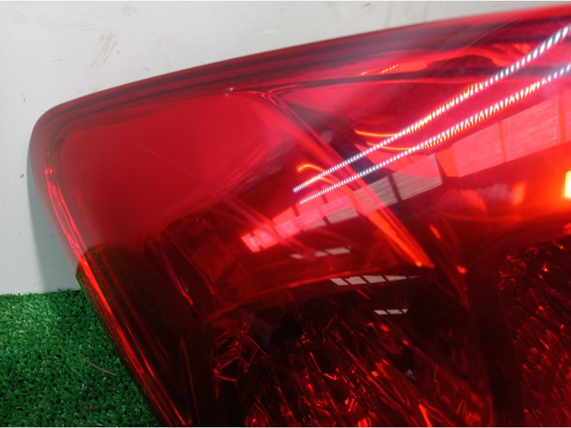 Recambio de piloto trasero izquierdo para toyota auris luna+ referencia OEM IAM   