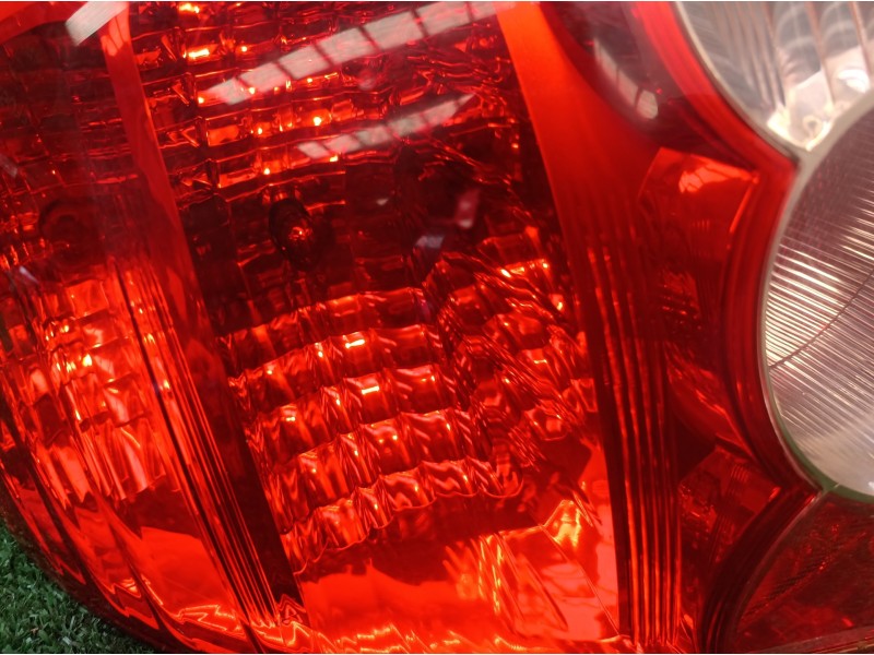 Recambio de piloto trasero izquierdo para toyota auris luna+ referencia OEM IAM   