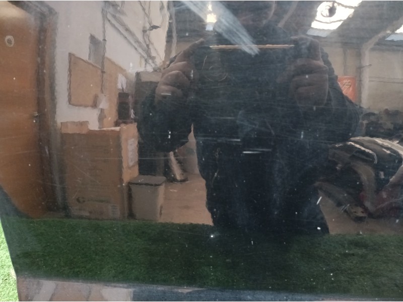 Recambio de puerta delantera derecha para dodge caliber s referencia OEM IAM   