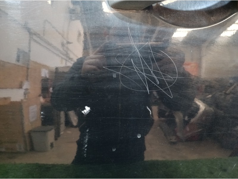 Recambio de puerta delantera izquierda para dodge caliber s referencia OEM IAM   