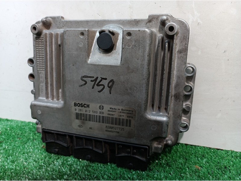 Recambio de centralita motor uce para renault scenic ii authentique referencia OEM IAM 8200527725 8200527725 0281012589