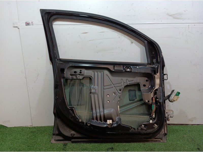 Recambio de puerta delantera izquierda para dodge caliber s referencia OEM IAM   
