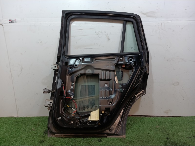 Recambio de puerta trasera derecha para dodge caliber s referencia OEM IAM   