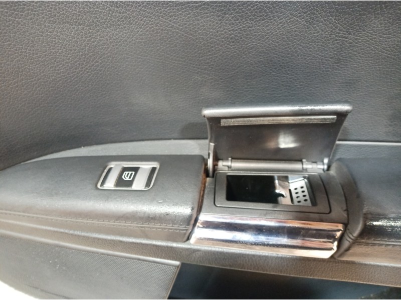 Recambio de guarnecido puerta trasera derecha para mercedes-benz clase s (w221) berlina 500 l (221.171) referencia OEM IAM   