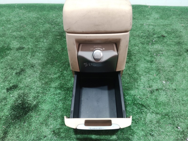 Recambio de apoyabrazos central para subaru tribeca b9 limited referencia OEM IAM   