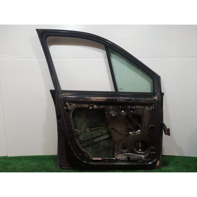 Recambio de puerta delantera izquierda para renault scenic ii confort dynamique referencia OEM IAM  5 PUERTAS 5 PUERTAS