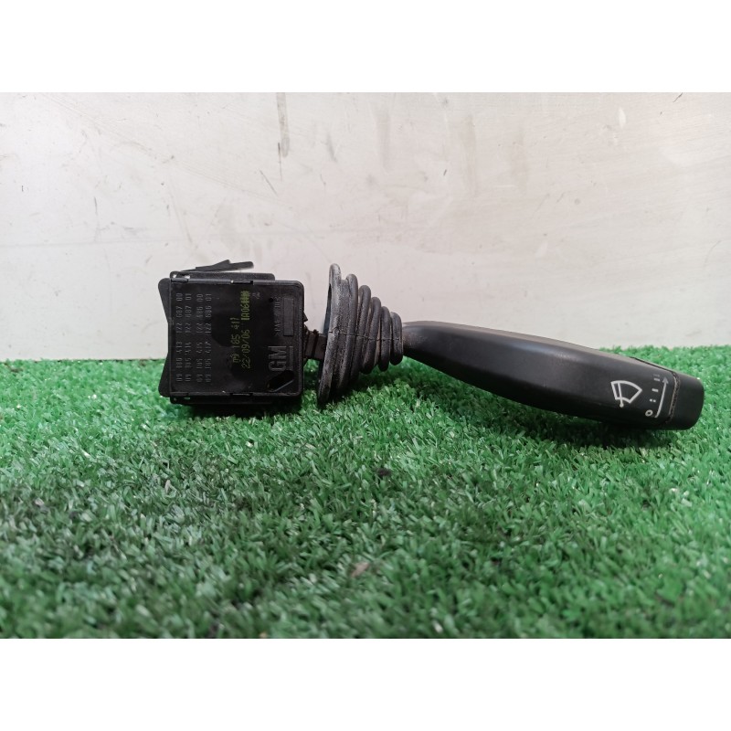 Recambio de mando limpia para opel combo (corsa c) cargo referencia OEM IAM 09185413 09185413 09185413