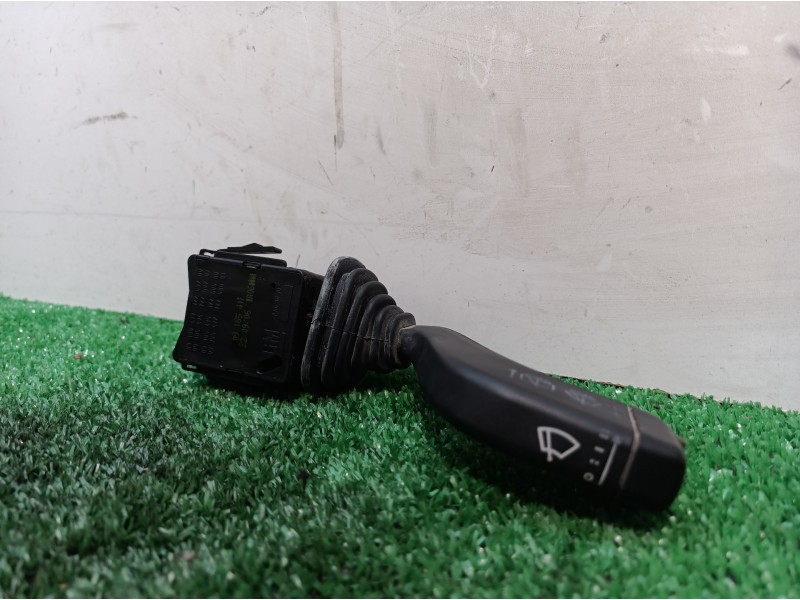 Recambio de mando limpia para opel combo (corsa c) cargo referencia OEM IAM 09185413 09185413 09185413