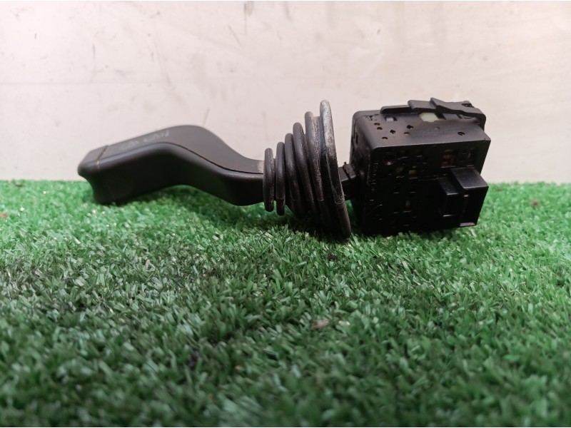 Recambio de mando limpia para opel combo (corsa c) cargo referencia OEM IAM 09185413 09185413 09185413