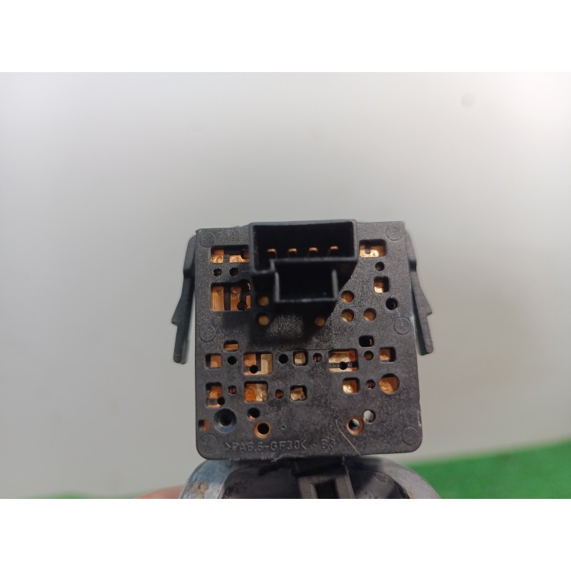 Recambio de mando limpia para opel combo (corsa c) cargo referencia OEM IAM 09185413 09185413 09185413