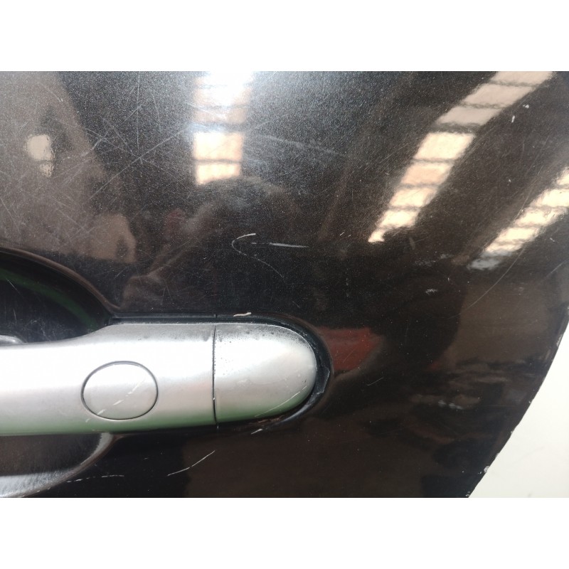 Recambio de puerta trasera izquierda para renault scenic ii confort dynamique referencia OEM IAM  5 PUERTAS 5 PUERTAS