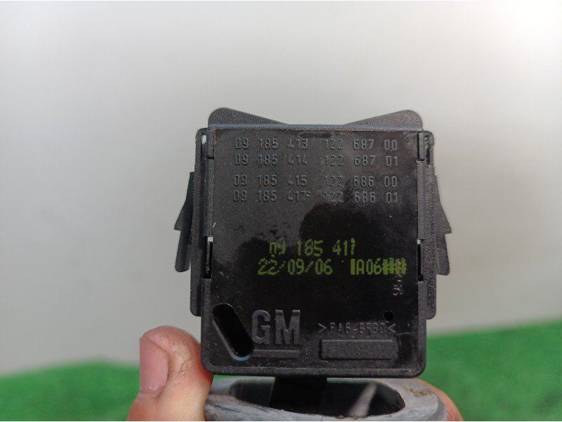 Recambio de mando limpia para opel combo (corsa c) cargo referencia OEM IAM 09185413 09185413 09185413