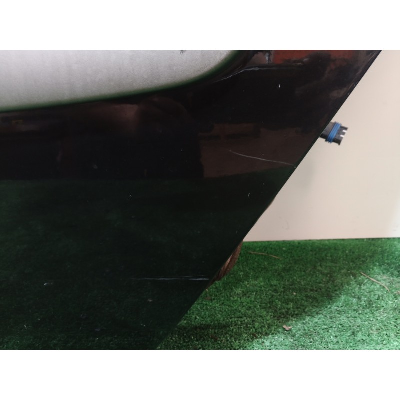 Recambio de puerta trasera izquierda para renault scenic ii confort dynamique referencia OEM IAM  5 PUERTAS 5 PUERTAS