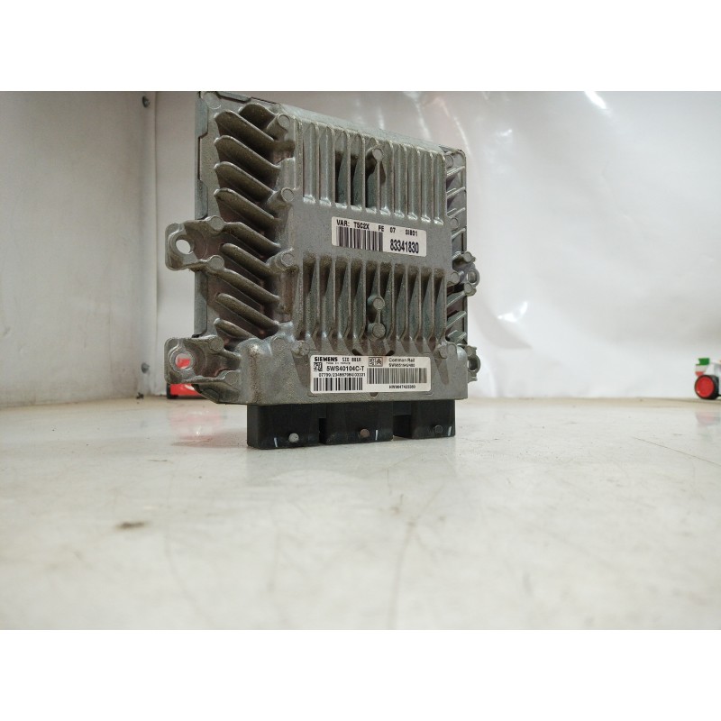 Recambio de centralita motor uce para peugeot 306 berlina 3/4/5 puertas (s2) referencia OEM IAM 5WS40104CT 5WS40104CT 5WS40104