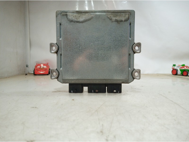 Recambio de centralita motor uce para peugeot 306 berlina 3/4/5 puertas (s2) referencia OEM IAM 5WS40104CT 5WS40104CT 5WS40104