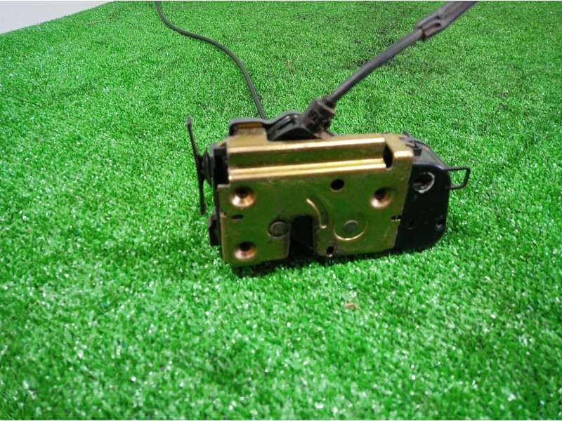 Recambio de cerradura puerta trasera izquierda para renault scenic ii confort dynamique referencia OEM IAM   