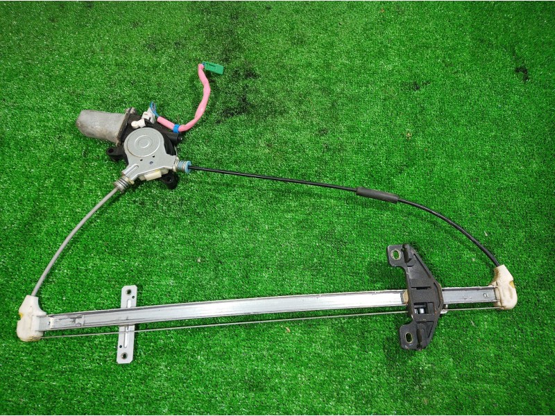 Recambio de elevalunas trasero derecho para honda cr-v (rd8) es referencia OEM IAM   