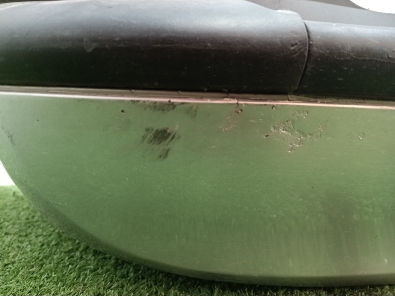 Recambio de paragolpes trasero para opel zafira a design edition referencia OEM IAM 90580820 90580820 90580820