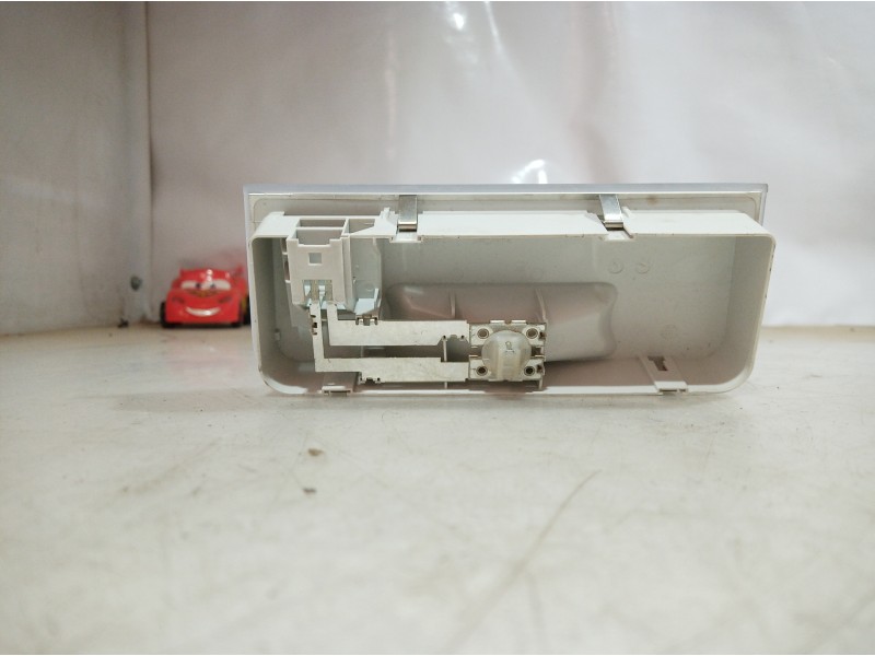 Recambio de luz interior para bmw serie 1 berlina (e81/e87) 2.0 turbodiesel cat referencia OEM IAM 695125201 695125201 695125201