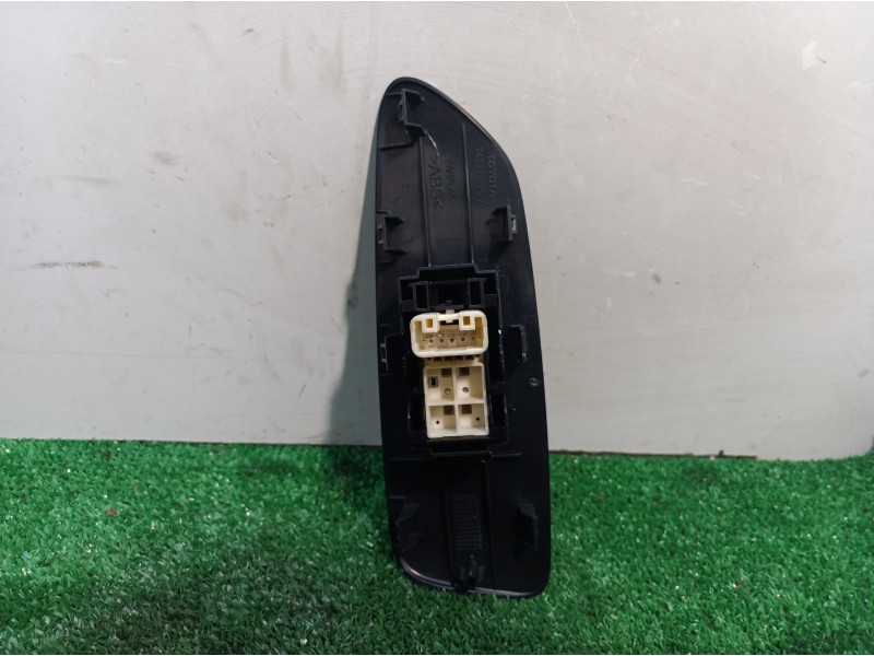 Recambio de mando elevalunas delantero derecho para toyota auris luna+ referencia OEM IAM 7423102530 7423102530 7423102530