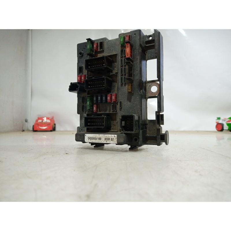 Recambio de caja reles / fusibles para peugeot 306 berlina 3/4/5 puertas (s2) referencia OEM IAM 9650664180 9650664180 965066418