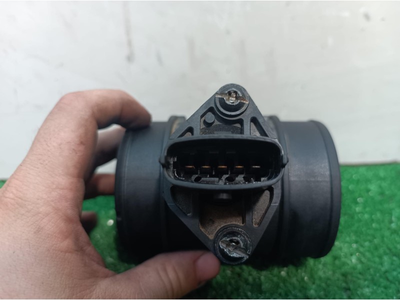 Recambio de caudalimetro para opel combo (corsa c) cargo referencia OEM IAM 24439252 24439252 0281002549