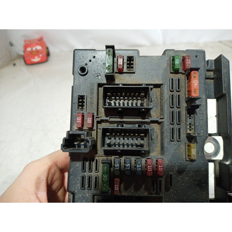 Recambio de caja reles / fusibles para peugeot 306 berlina 3/4/5 puertas (s2) referencia OEM IAM 9650664180 9650664180 965066418