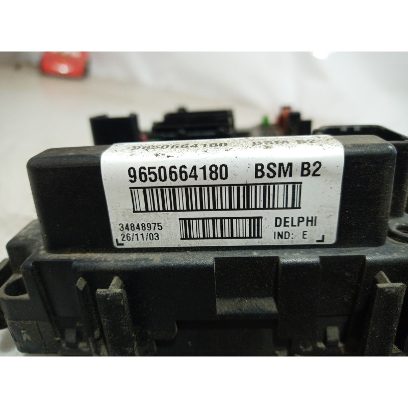 Recambio de caja reles / fusibles para peugeot 306 berlina 3/4/5 puertas (s2) referencia OEM IAM 9650664180 9650664180 965066418