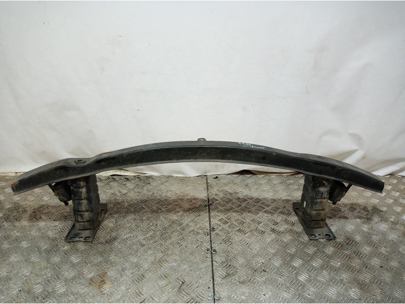 Recambio de refuerzo paragolpes delantero para bmw serie 3 berlina (e90) 316d referencia OEM IAM 51117146645 51117146645 5111714