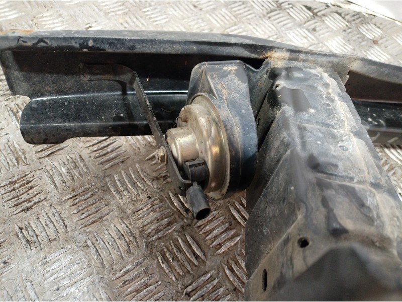 Recambio de refuerzo paragolpes delantero para bmw serie 3 berlina (e90) 316d referencia OEM IAM 51117146645 51117146645 5111714