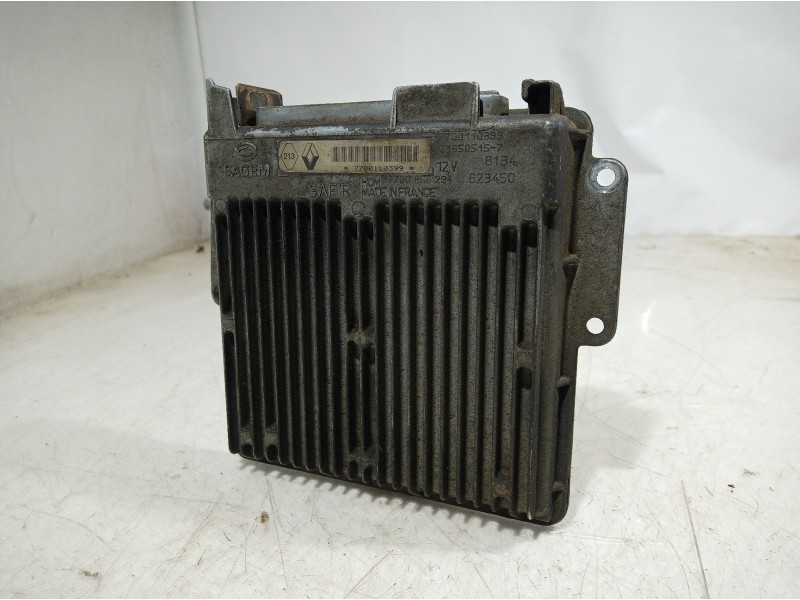 Recambio de centralita motor uce para renault clio i fase i+ii (b/c57) 1.2 referencia OEM IAM 7700110399 7700110399 7700110399