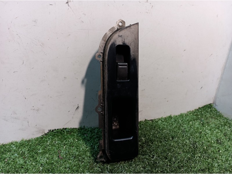 Recambio de mando elevalunas delantero derecho para nissan x-trail (t30) comfort referencia OEM IAM 80960E0400 80960E0400 80960E