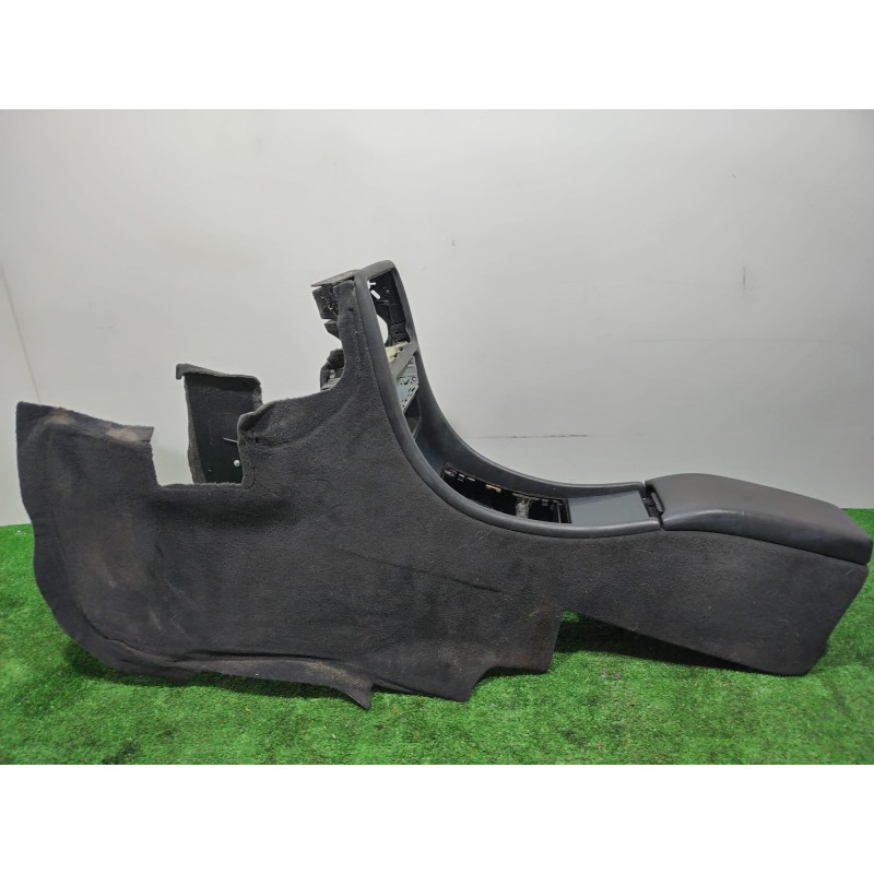 Recambio de consola central tras. para mercedes-benz clase clk (w208) coupe 200 (208.335) referencia OEM IAM 2086800350 20868003
