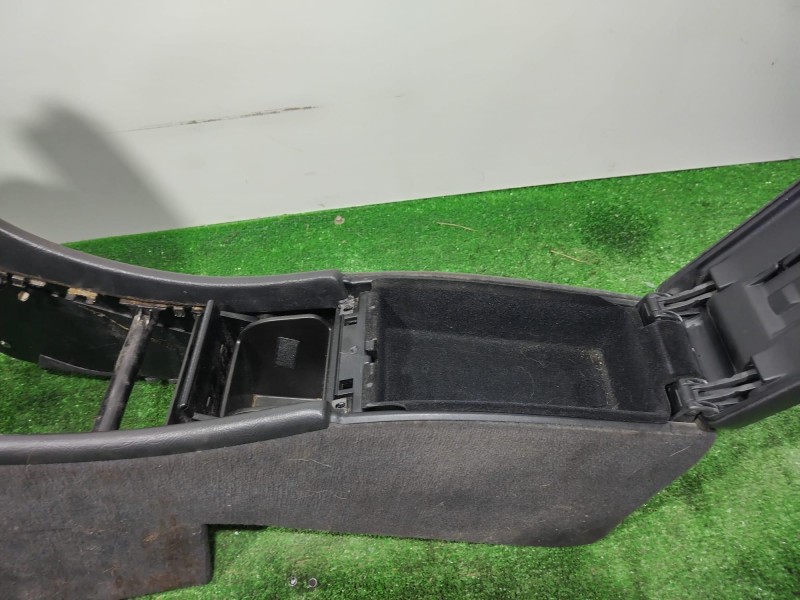 Recambio de consola central tras. para mercedes-benz clase clk (w208) coupe 200 (208.335) referencia OEM IAM 2086800350 20868003