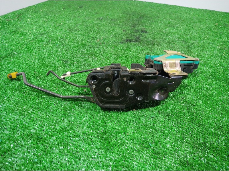 Recambio de cerradura puerta delantera izquierda para hyundai accent (lc) 1.3 cat referencia OEM IAM 9574825000 9574825000 95748