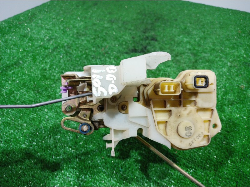 Recambio de cerradura puerta delantera derecha para honda cr-v (rd8) es referencia OEM IAM   