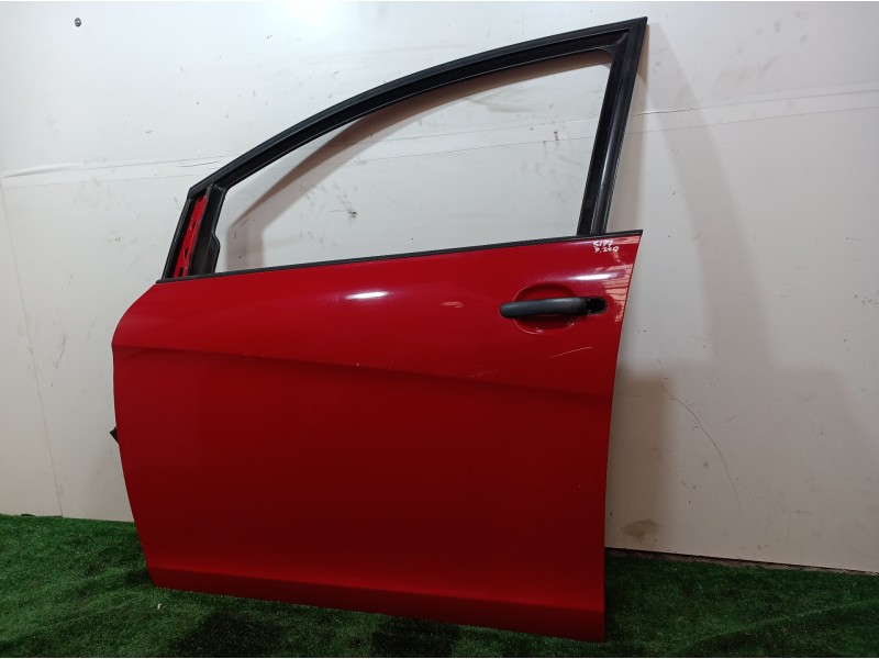 Recambio de puerta delantera izquierda para seat altea (5p1) sport referencia OEM IAM 5P0831311 5P0831311 5P0831311