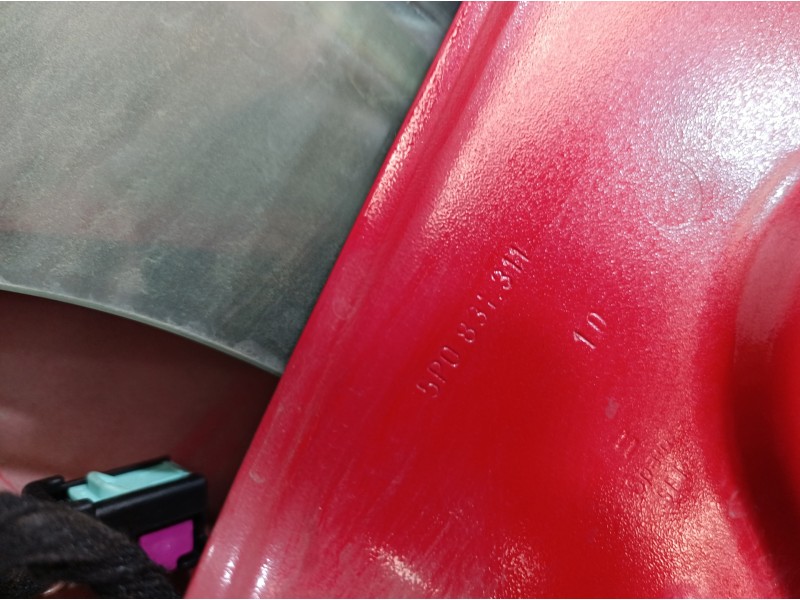 Recambio de puerta delantera izquierda para seat altea (5p1) sport referencia OEM IAM 5P0831311 5P0831311 5P0831311