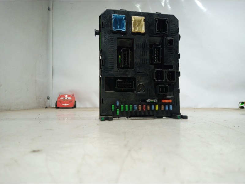 Recambio de caja reles / fusibles para citroën c4 coupe referencia OEM IAM 216760315B 216760315B 216760315 Recambio de caja reles / fusibles para citroën c4 coupe referencia OEM IAM 216760315B 216760315B 216760315