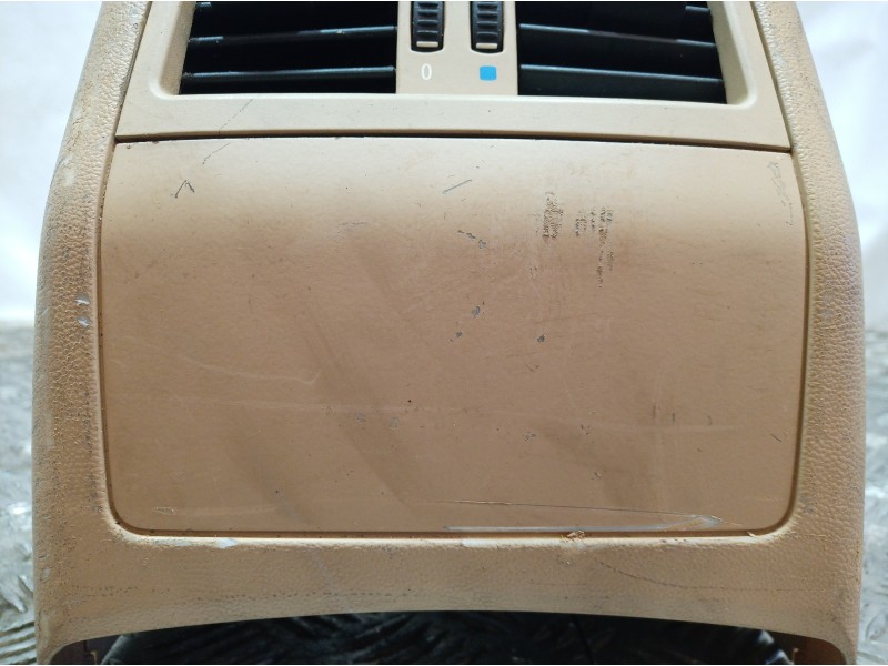 Recambio de consola central tras. para bmw serie 3 berlina (e90) 316d referencia OEM IAM BSS3S01C50 BSS3S01C50 BSS3S01C50