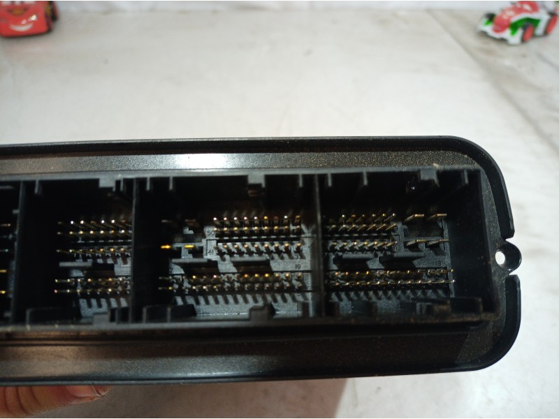 Recambio de centralita motor uce para bmw serie 3 berlina (e90) 316d referencia OEM IAM 0281017027 0281017027 0281017027