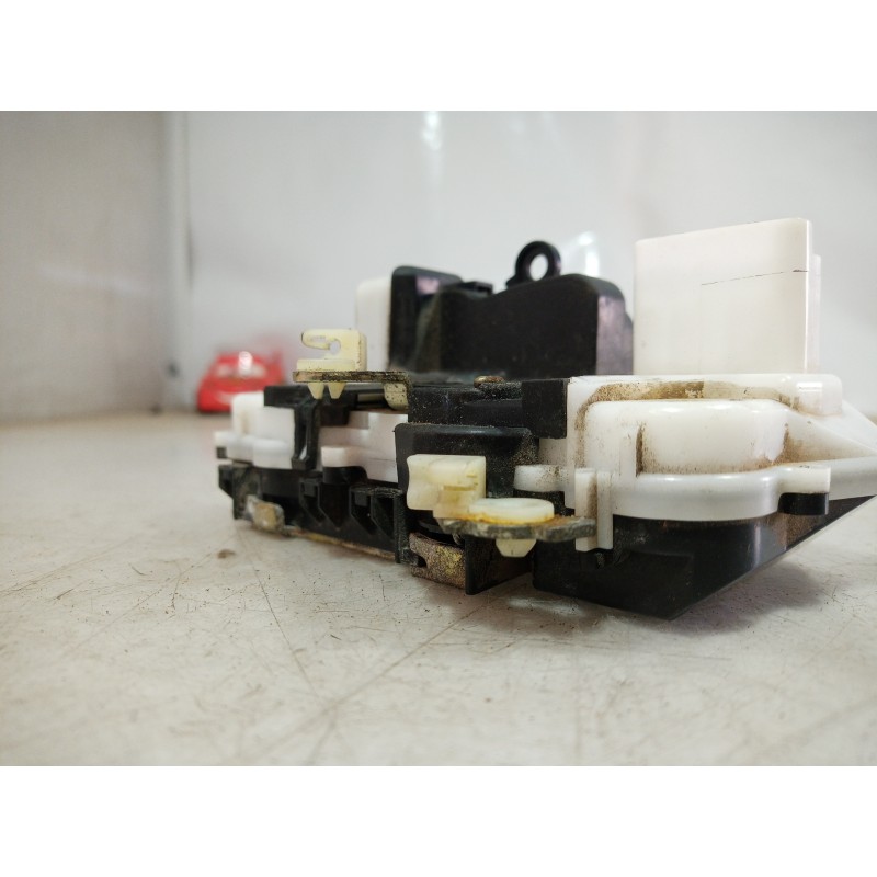 Recambio de cerradura puerta delantera izquierda para citroën c5 berlina 3.0 v6 exclusive automático referencia OEM IAM   